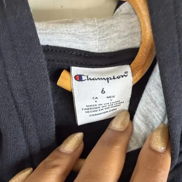 Champion Black Unisex Pullover Embroidered Logo Kids Hoodie size 6 - Picture 6 of 7